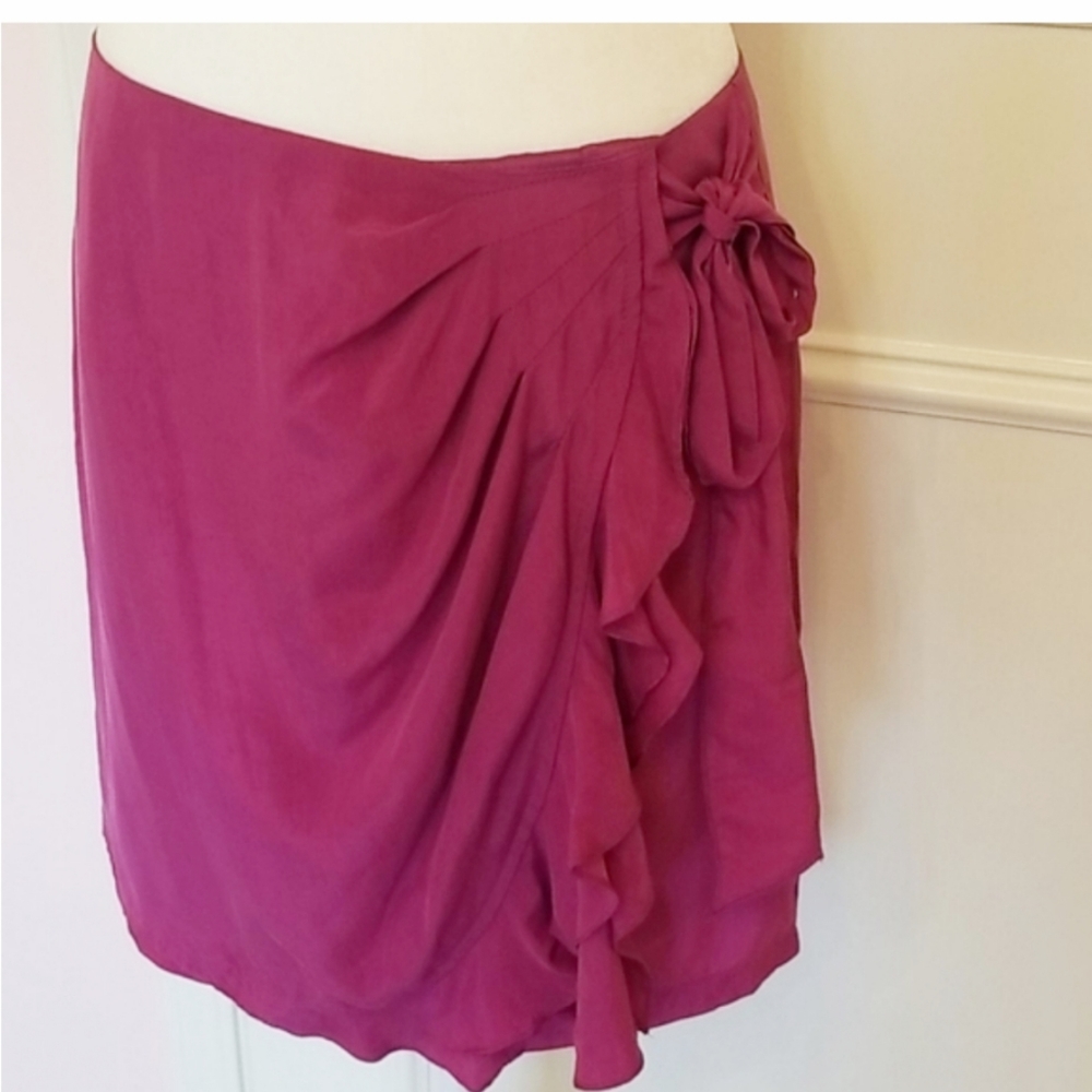 NANETTE LEPORE fuchsia ruffle skirt